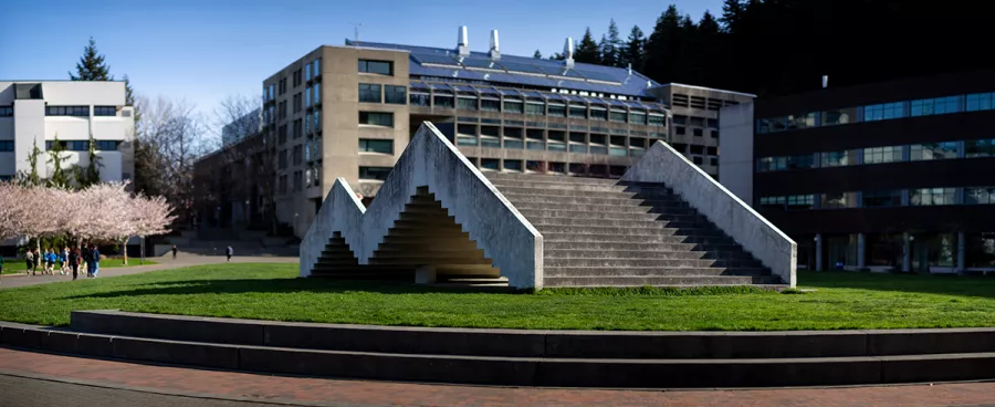 Stadium Piece is a collection of flights of stairs that rise and fall over the lawn.  